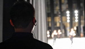 Il produttore Sky Liu durante le prove al Queen Elizabeth di Vancouver