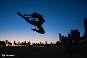 Profili in Australia….nell’immagine la danzatrice Stephanie Guo (foto della danzatrice Daniella Wollensak)