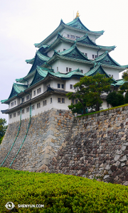 Il Castello di Nagoya fu originariamente costruito nel 1612. Gran parte di esso venne da un incendio durante i raid aerei del 1945 e venne poi ricostruito alla fine del 1950. (Foto della ballerina Ben Chen)