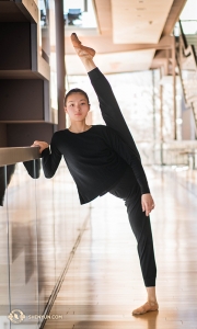 Nata in Cina, Evangeline è una ballerina della Shen Yun Performing Arts dal 2013.