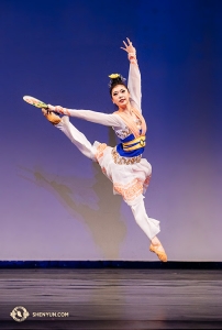L'ipnotica performance di Jane Chen in <em>Il paesaggio di Jiangnan</em>. (co-vincitrice del primo premio sezione femminile adulto)