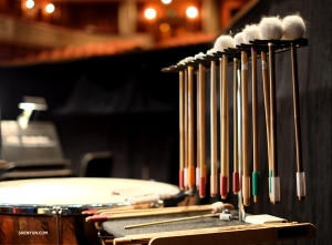La sezione delle percussioni &egrave; pronta. E appare invitante! (foto di Karen Chen).